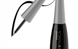 Mineral Botanica Eyeliner Liquid Black