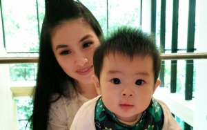 Baru 10 Bulan, Putra Bungsu Sandra Dewi Syuting Iklan Sampai Berantakan Bikin Rekan Artis Gemas