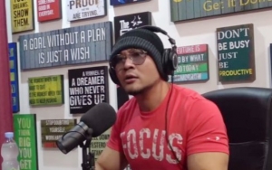 Deddy Corbuzier Dapat Diamond Play Button, Singgung Soal Konten Prank Hingga Give Away