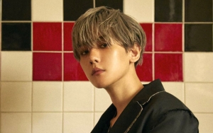Baekhyun EXO Bikin Syok Usai Ketahuan Pakai 'Baju Cewek'