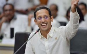 Mendikbud Nadiem: Dana BOS Boleh Dipakai Untuk Pulsa Internet Siswa