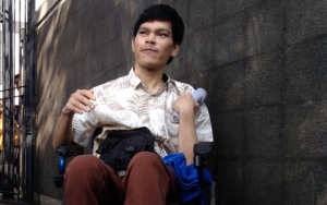 Meski Sudah Pindah Agama, El Ibnu Belikan Hewan Kurban Untuk Ibundanya