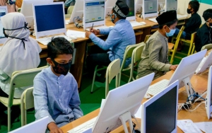 Surabaya Mau Buka Sekolah Tatap Muka Meski Zona Merah, Pakar Pendidikan Sarankan Ini