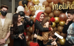Jadi 'Calon Mantu', Begini Perbedaan Sikap Febby Rastanty dan Aisyah Aqilah Pada Venna Melinda