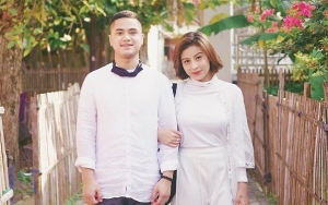 Awkarin Asyik Ngebolang Bareng Pacar Tampan, Komentar Gendutan Ramai Diserbu Netizen