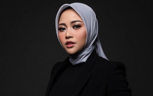 Ditelantarkan Sejak Kecil, Perasaan Rachel Vennya Campur Aduk Saat Ayahnya Meninggal