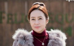 Aktris Ini Habiskan Puluhan Juta Per Episode Demi Kostum di 'The World Of The Married'