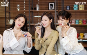 Yeri Red Velvet Bahas Pertemanan dan Tipe Ideal dengan Naeun April dan Kim Doyeon Weki Meki