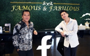 Boy William Dampingi Pengusaha Fitno Fabulous Salat Jadi Pemandangan Damai, Banjir Pujian