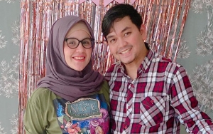 Indra Bekti Ungkap Sang Istri Mendadak Minta Diinjak Ibu Hamil, Ternyata Ini Alasannya