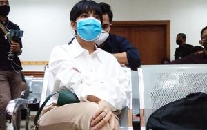Vanessa Angel Tak Ajukan Keberatan Saat Sidang, Suami Malah Sedih