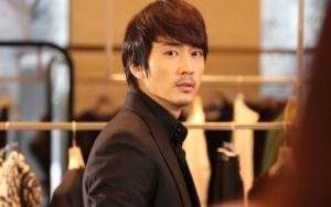 Han Tae Sang dari 'When A Man Loves'