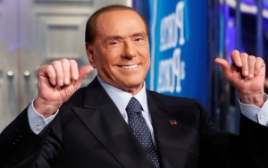 Mantan PM Italia Dan Presiden AC Milan Positif Corona, Ini Kronologi Tertularnya Silvio Berlusconi