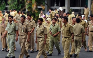PNS Bakal Dapat Subsidi Pulsa, Pengamat Kritik Sudah Terlalu Banyak Tunjangan