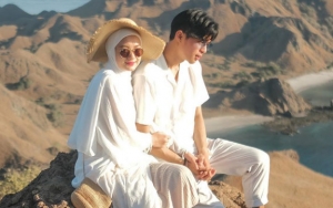Pose Nyaris Ciuman Dinda Hauw dan Rey Mbayang Bikin Heboh, Komentar 'Uwu' Bertebaran