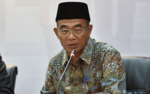 Menko Muhadjir Akui Lonjakan Kasus COVID-19 Sebagai Risiko Pembukaan Ekonomi