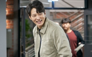 Bukan Hasil Editan, Joo Won Ternyata Lakukan Sendiri Adegan Berbahaya Ini di 'Alice'
