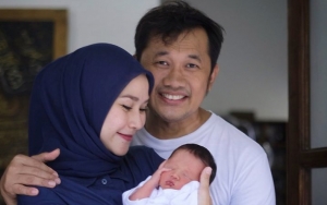 Zaskia Adya Mecca Rayakan Ultah, Hanung Bramantyo: Dulu Tukang Clubbing Jadi Istri Saleha