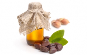 Intip 8 Manfaat Jojoba Oil Untuk Kecantikan, Super Lengkap Untuk Rambut Hingga Kulit!