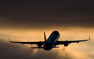 Dunia Penerbangan Berduka, Kapten Pilot Wanita Pertama RI Meninggal Diduga Kena Corona