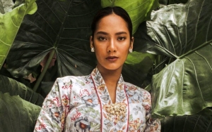 Tara Basro Foto Cuma Pakai Handuk, Tekstur Wajah Natural Jadi Perbincangan 