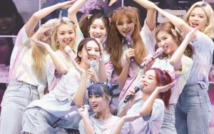 Fans Kirimkan Truk Protes untuk TWICE ke JYP, Tuntut Lakukan Ini Soal MV di Masa Depan