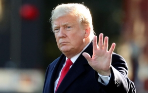 Trump Nyatakan Vaksin Corona Akan Siap Beberapa Minggu Lagi Di AS