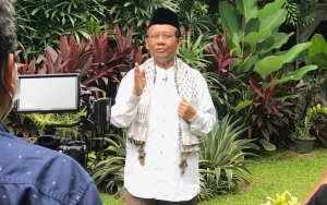 Mahfud MD Bantah Spekulasi Soal Penusukan Ulama di Lampung, Pastikan Kasus Diproses Pengadilan
