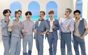 BTS Tampil Meriah Bawakan 'Dynamite' Di Taman Hiburan Dalam Acara 'America's Got Talent'