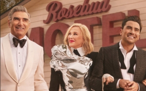 Emmy Awards 2020: 'Schitt's Creek' Borong Banyak Piala, Inilah Daftar Lengkap Pemenangnya