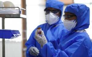 Ratusan Apoteker dan Tenaga Laboratorium RI Positif Terpapar COVID-19