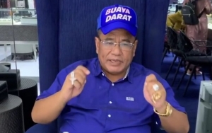 Hotman Paris Hutapea Diduga Bagi-Bagi Uang Rp100 Juta, Hal ini Bikin Curiga