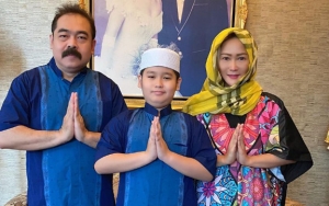 Inul Daratista Ungkap Kebiasaan Tidur Unik Sang Putra, Penampakan Guling Bayi Curi Perhatian