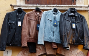 Jangan Sampai Salah! Ini 7 Tips Merawat Jaket Kulit Biar Tetap Berkualitas dan Tahan Lama