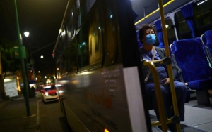 Waspada! COVID-19 Bisa Menular di Dalam Bus