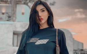 Millendaru Makin Berani Pamer Bagian Intim, Ngode Ganti Kelamin Saat Potong Mentimun?
