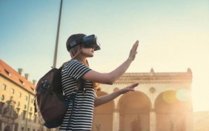 Takut Traveling di Era New Normal? 7 Tips Virtual Tour Ini Bantu Kalian Liburan Asyik Saat Pandemi