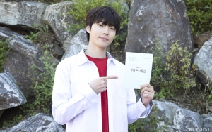 Pesona Hwang In Yeob Perankan Bad Boy Tapi Bucin di '18 Again' Jadi Perbincangan