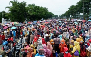 Bikin Nyesek, Ini Curhatan Buruh Hamil Nekat Ikut Demo Tolak UU Ciptaker 
