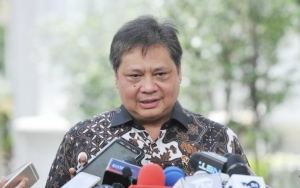 Sebut Demo Tolak UU Ciptaker Ada yang Mensponsori, Menko Airlangga Dianggap Provokatif