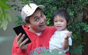  Raditya Dika Klaim Sebagai Bapak Terbaik, Aksi Si Putri Cilik Langsung 'Kabur' Jadi Bahan Candaan