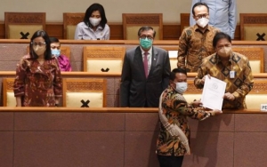 UU Ciptaker 812 Halaman Disebut Sudah Final, Ini Penyebab Sampai 'Menyusut' Ratusan Lembar