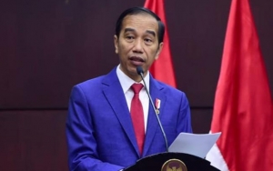 Visi Indonesia Emas 2045 Ala Jokowi Disorot Gegara UU Ciptaker Bikin Nasib Pekerja Makin 'Miris'