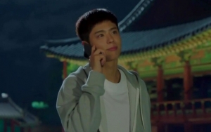 Fasih Berbahasa Inggris, Adegan Park Bo Gum di 'Record of Youth' Ini Buat Fans Terpukau