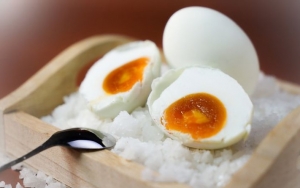 Bikin Bangga! Telur Asin Khas Brebes Jadi Warisan Budaya Tak Benda RI