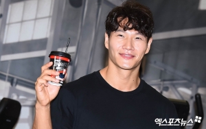 Kim Jong Kook Buat Heboh Terungkap Pernah Kencani Bintang Tamu 'Running Man'