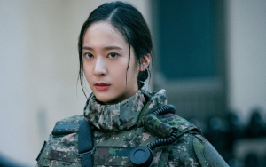 Tak Terduga, Begini Cara Krystal Gambarkan Karakternya Sebagai Tentara Wanita di 'Search'
