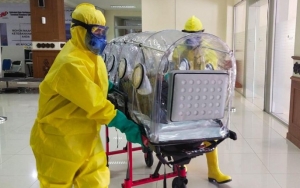 Viral ‘Aliansi Dokter Dunia’ Ragukan Corona, Ahli: Seperti Sunda Empire