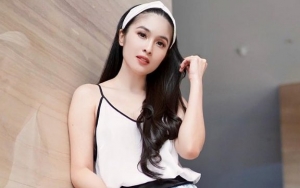 Dijuluki Princess Sejati, Potret Sandra Dewi Tampil dengan Rambut Berantakan Sukses Bikin Terpukau