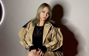 CL Tampil Kuat Lawan Haters Dalam Video Performance 'HWA' Dan Visualisator '5STAR'